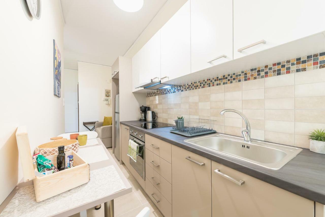 אתונה Stylish Kerameikos Apartment By Cloudkeys מראה חיצוני תמונה